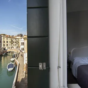 Residenza Colombina , Venice Italy